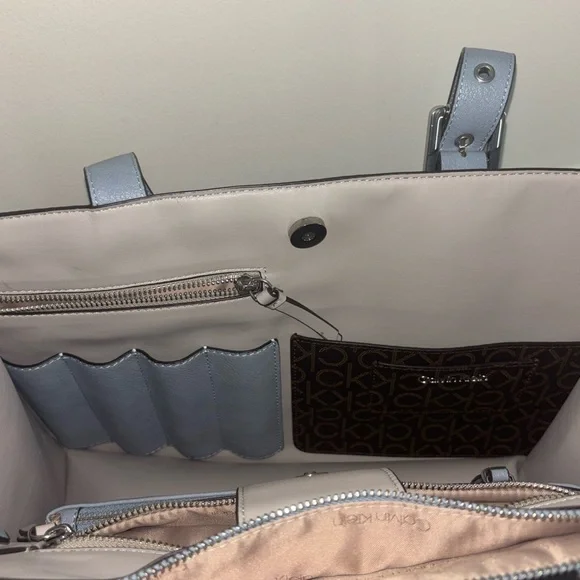 Calvin Klein Blue Tote Bag - Picture 6 of 12